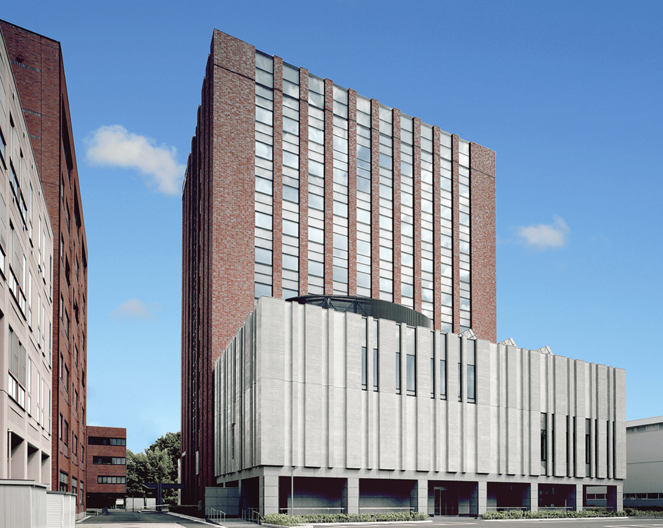 学校／札幌国際大学2号館